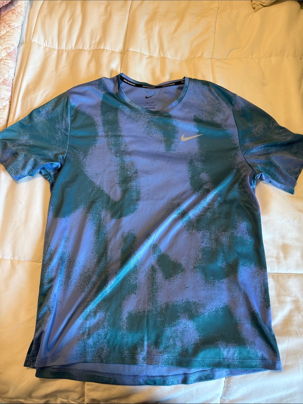 Nike Women’s Teal and Blue Performance Short Sleeve Tee